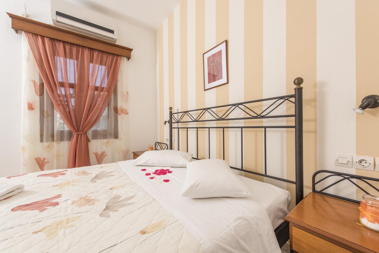 פריסה Villa Voula מראה חיצוני תמונה